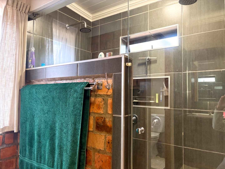 3 Bedroom Property for Sale in Stilbaai Wes Western Cape